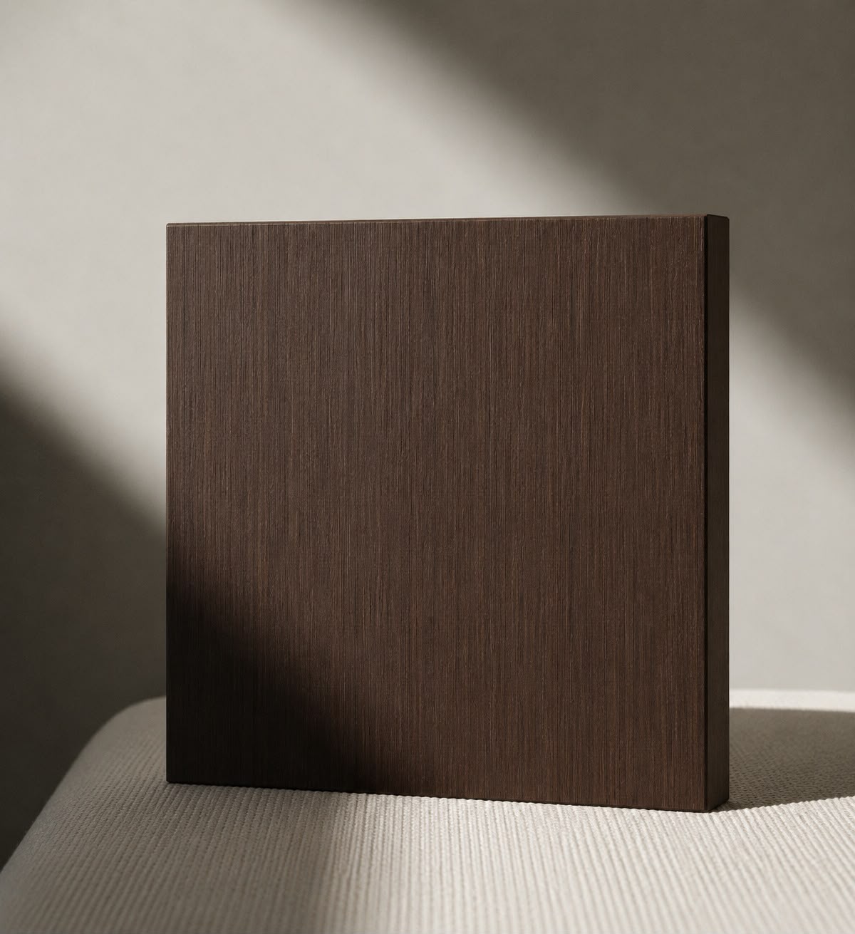 Sample - Chic collection meubel - Walnoot eiken