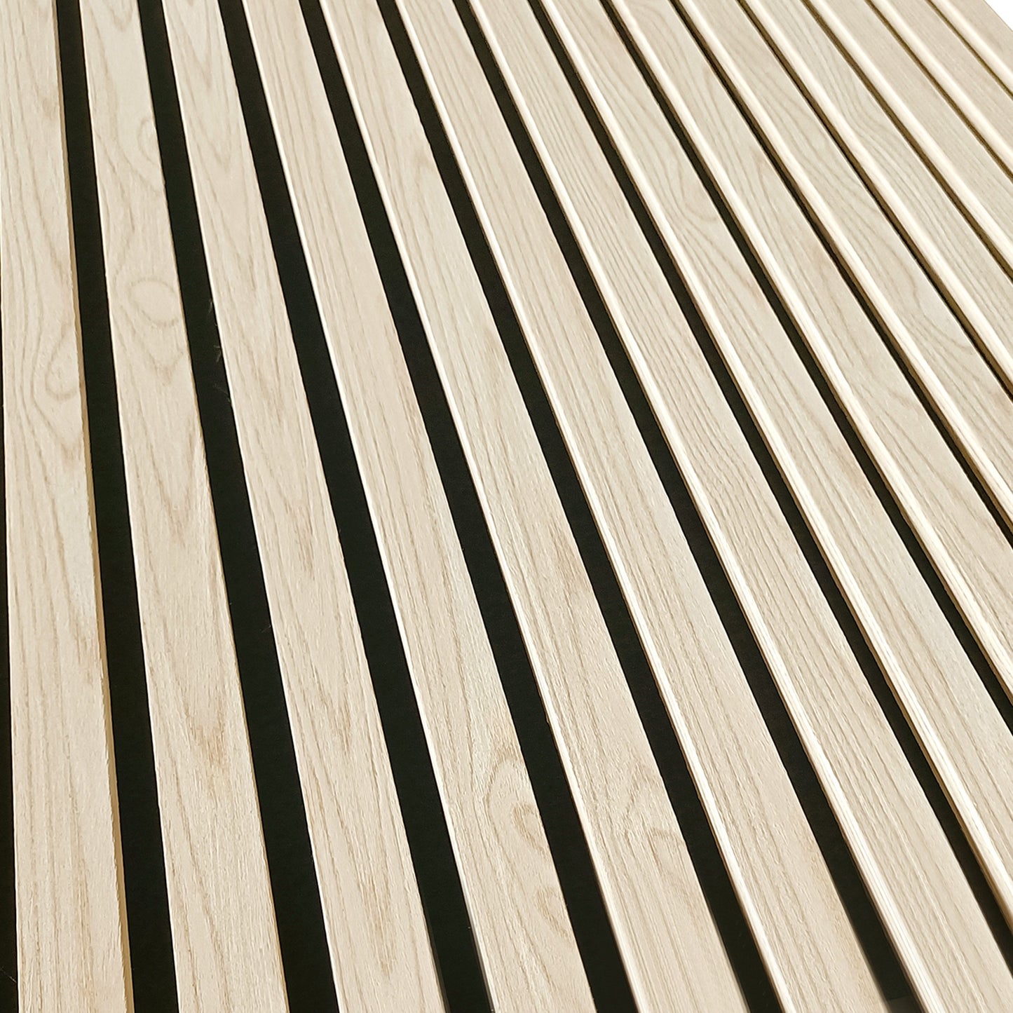 Akoestische wandpanelen - 280 x 60 x 2.2 cm - Rustiek Naturel Eiken - Lattenwand - Akupanel - 3 zijdig houtfineer